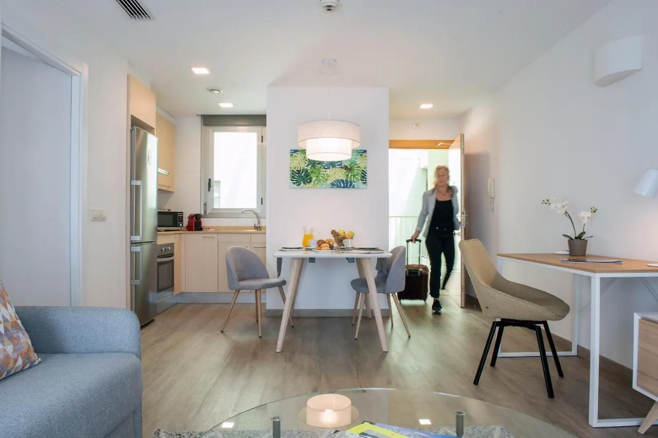 Apartamentos Aura Park Fira Bcn L’Hospitalet de Llobregat Hiszpania