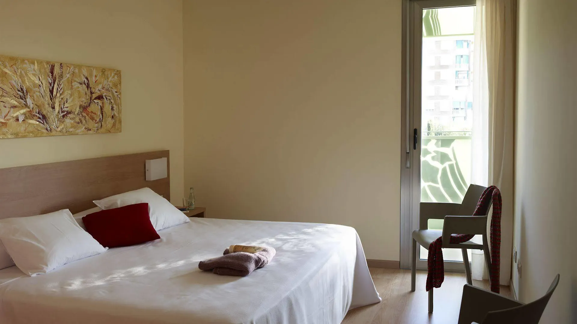 Apartamentos Aura Park Fira Bcn L’Hospitalet de Llobregat 0*,