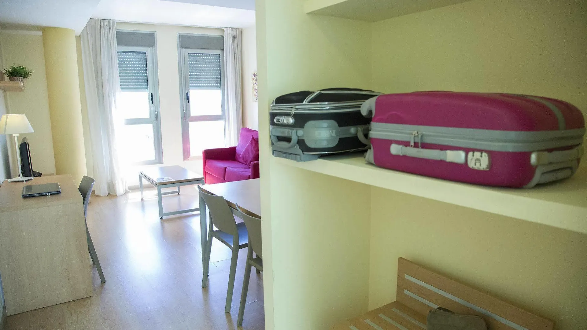 Apartamentos Aura Park Fira Bcn L’Hospitalet de Llobregat Hiszpania